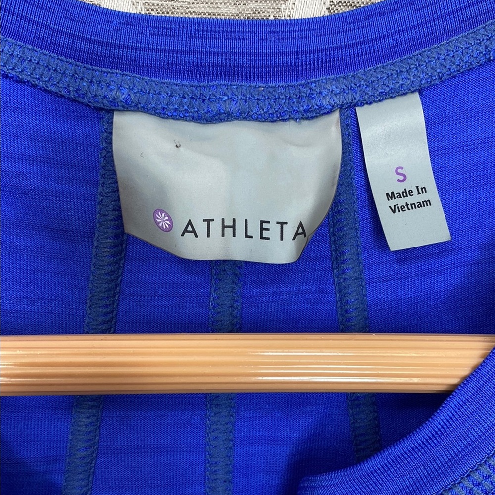 Athleta Blue Fitted Cap Sleeve Top Size: Small - Picture 2 of 4